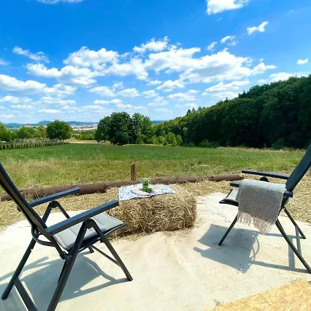 Glamping 4 Acres Frystak