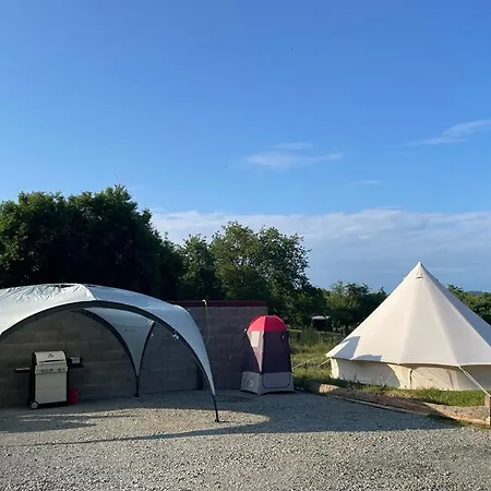 Luxuszelt Glamping 4 Acres *